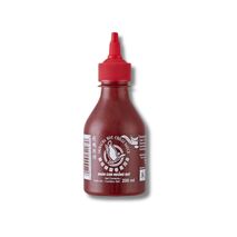 Sriracha Chilli Sauce Extra Hot 200 ml – pekoča čili omaka v plastenki z rdečim pokrovčkom